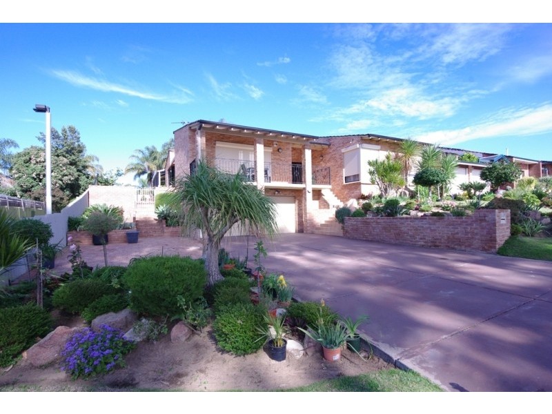 23 Felgate Place, Warwick WA 6024