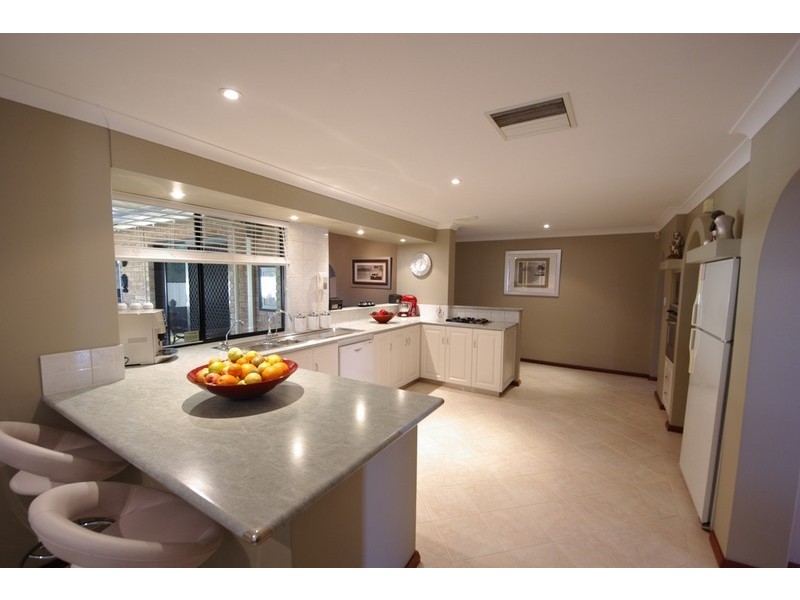 23 Felgate Place, Warwick WA 6024