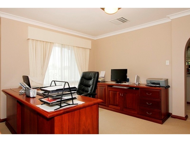 23 Felgate Place, Warwick WA 6024