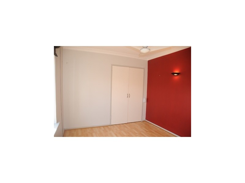 27 Whitely St, Hamersley WA 6022