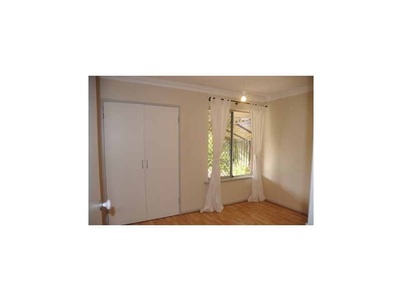 27 Whitely St, Hamersley WA 6022