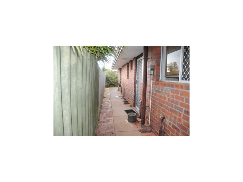 27 Whitely St, Hamersley WA 6022