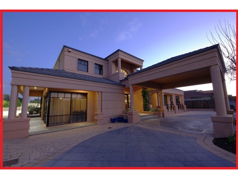 14 Elvire Street, Watermans Bay WA 6020