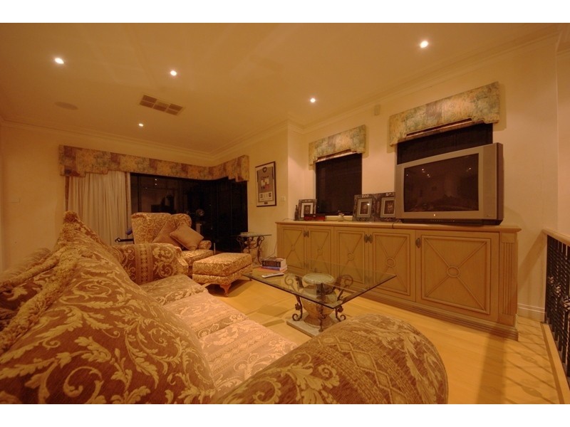 14 Elvire Street, Watermans Bay WA 6020