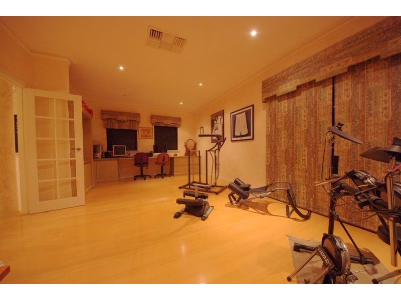 14 Elvire Street, Watermans Bay WA 6020