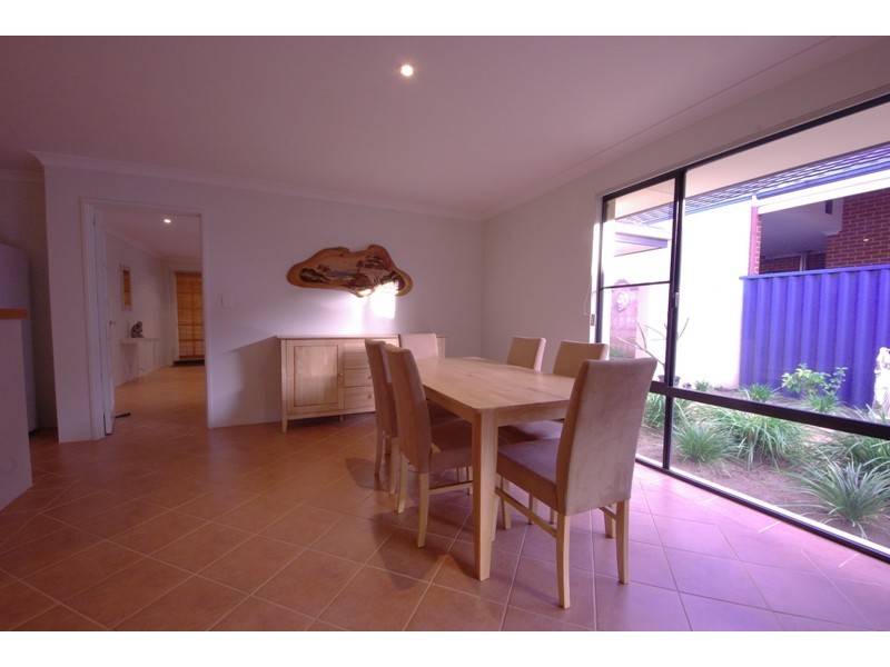 48 Wakeley Way, Duncraig WA 6023