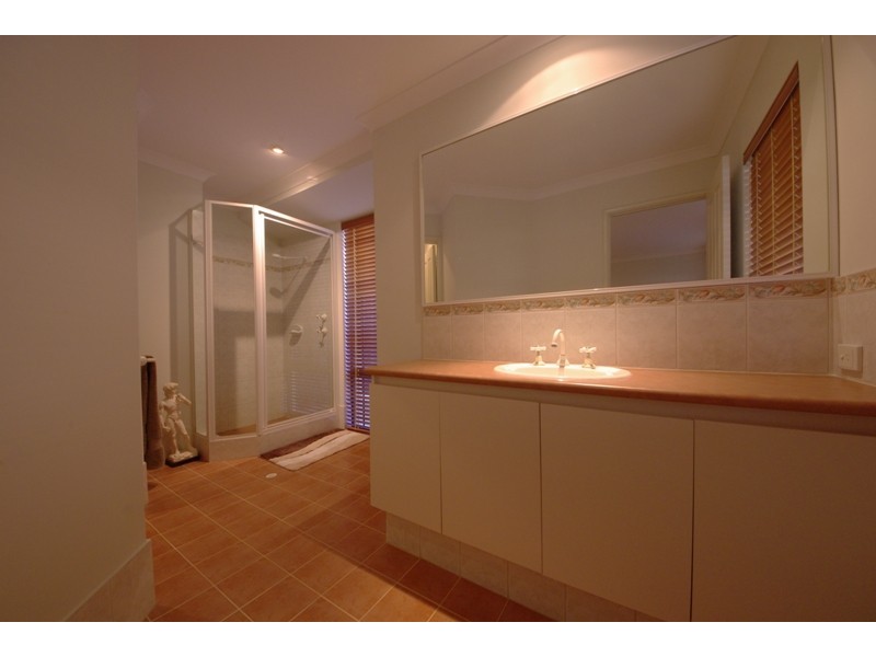 48 Wakeley Way, Duncraig WA 6023