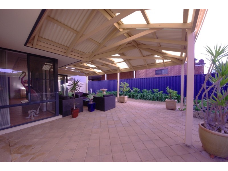 48 Wakeley Way, Duncraig WA 6023