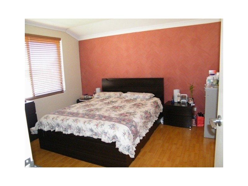 10  Sefton Place, Landsdale WA 6065