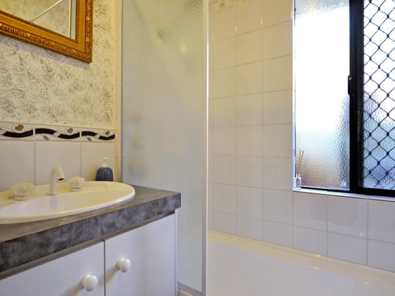 1/17 Copeland Drive, Redcliffe WA 6104