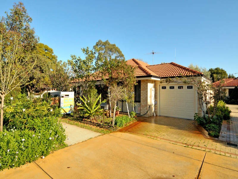 1/17 Copeland Drive, Redcliffe WA 6104