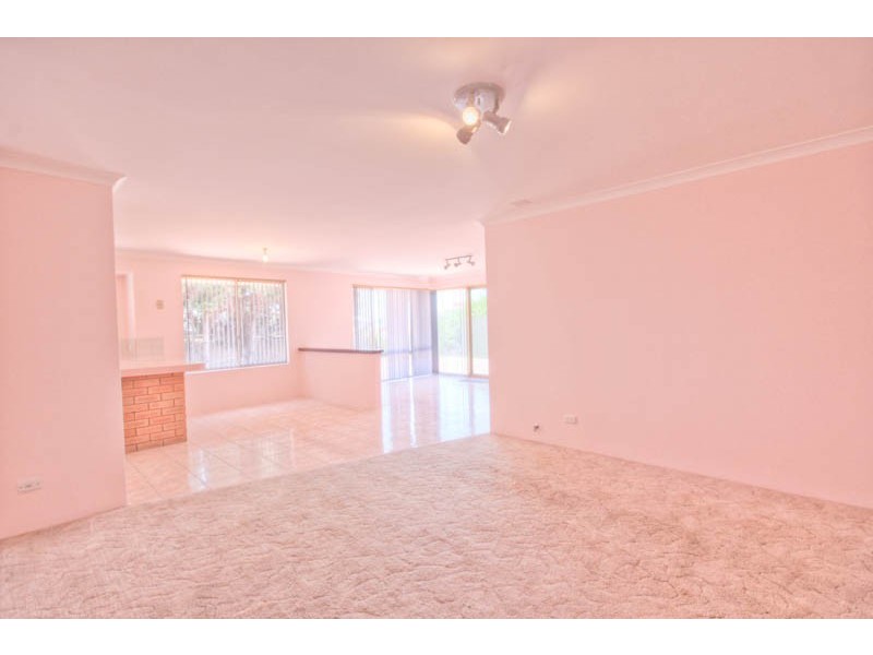 119 Marangaroo Drive, Marangaroo WA 6064