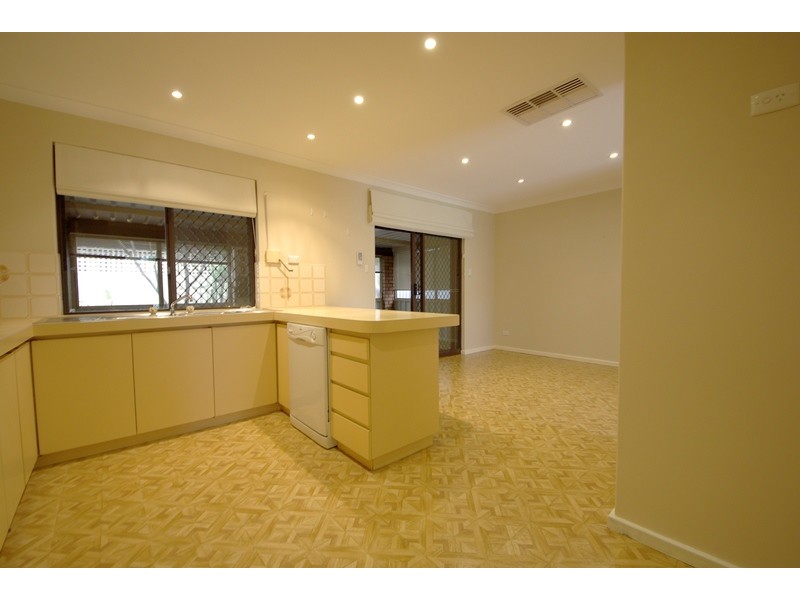 10  Castleton Street, Balcatta WA 6021