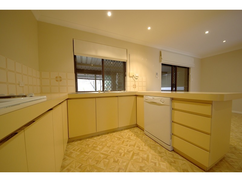 10  Castleton Street, Balcatta WA 6021