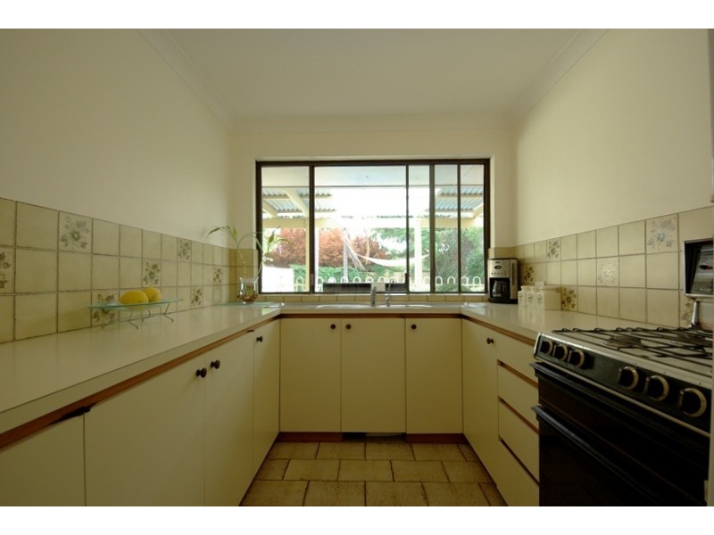 11  Arthur Court, Carine WA 6020