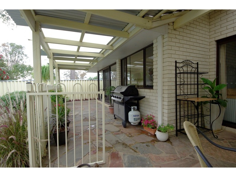 11  Arthur Court, Carine WA 6020