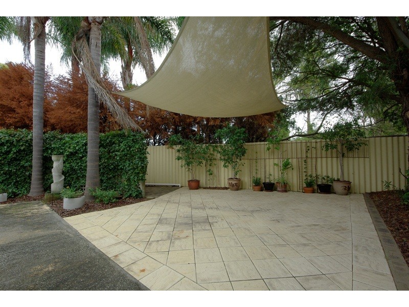 11  Arthur Court, Carine WA 6020