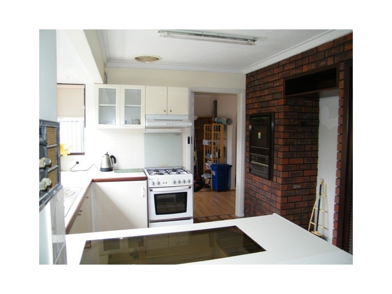 183 ERINDALE RD, Hamersley WA 6022