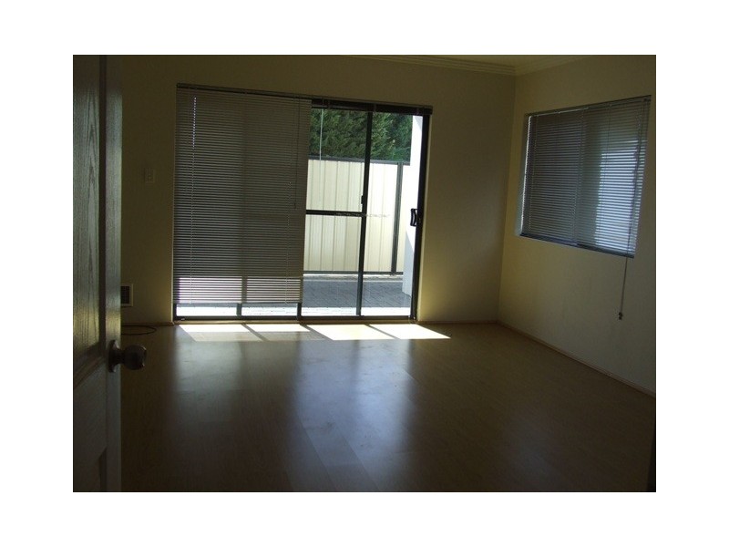 190 Princess Rd, Balga WA 6061