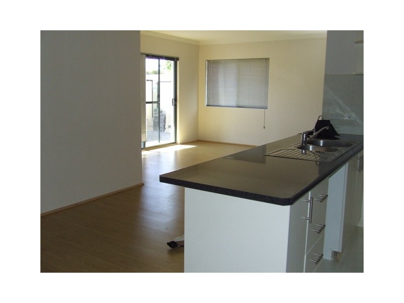 190 Princess Rd, Balga WA 6061