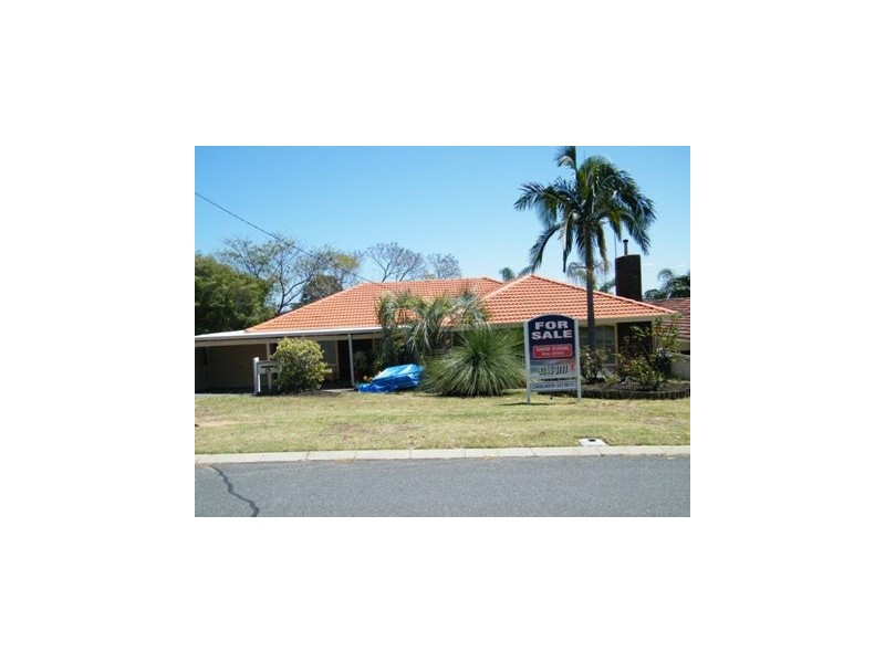 13  Chalcombe Way, Warwick WA 6024