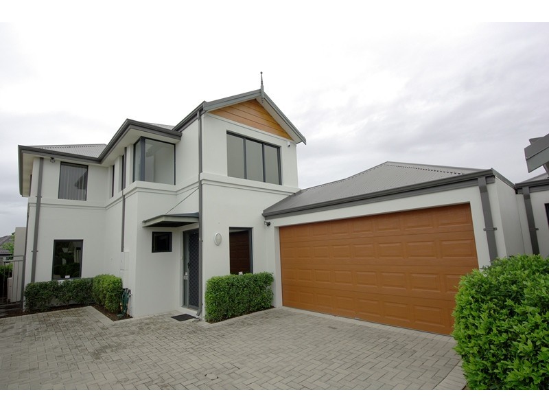 9C Piedmont Court, Nollamara WA 6061