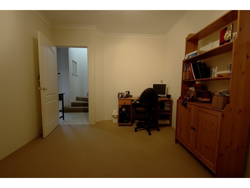 9C Piedmont Court, Nollamara WA 6061