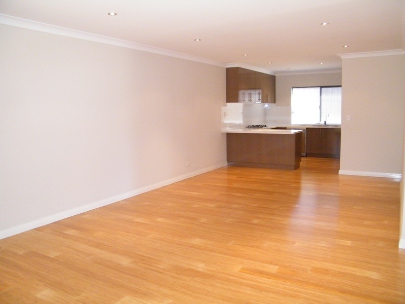 2 Jakobsons Way, Dianella WA 6059