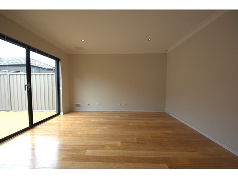 6/372 light street, Dianella WA 6059