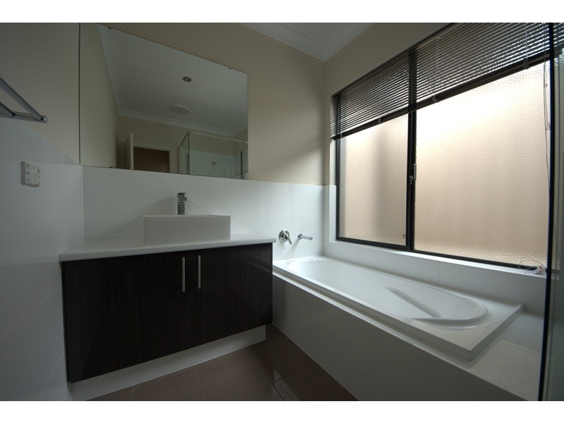 6/372 light street, Dianella WA 6059