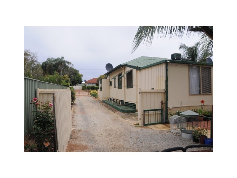 56  James Street, Goomalling WA 6460