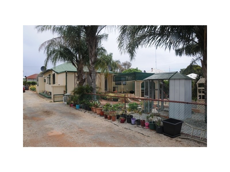 56  James Street, Goomalling WA 6460