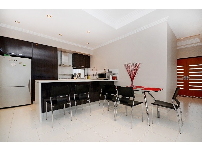 8 Mercer Way, Balga WA 6061