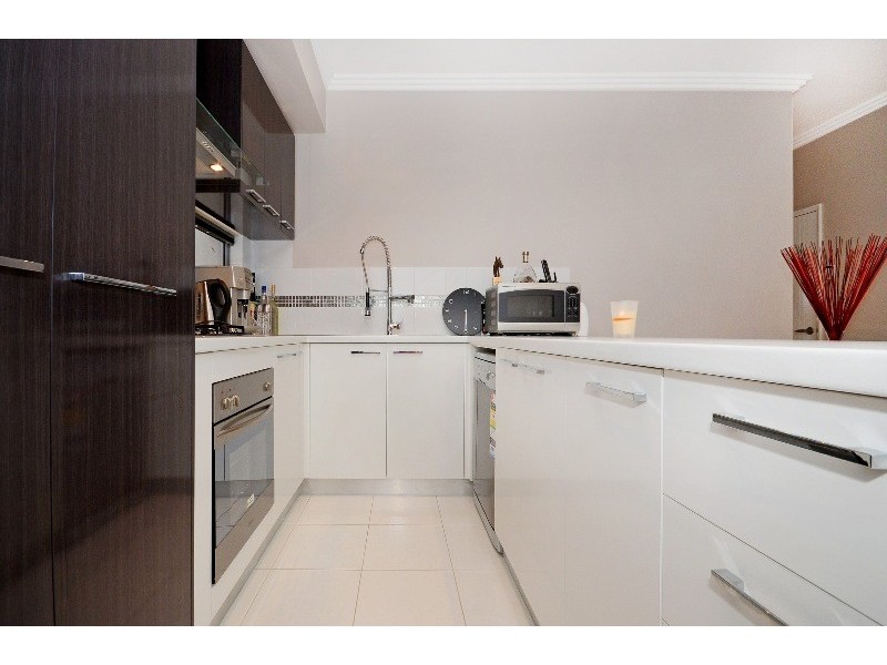 8 Mercer Way, Balga WA 6061