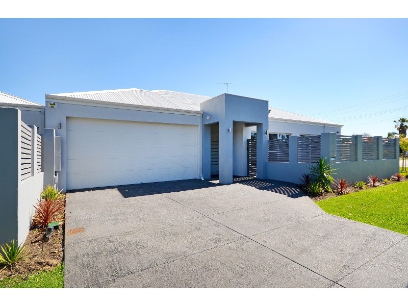 10 Mercer Way, Balga WA 6061