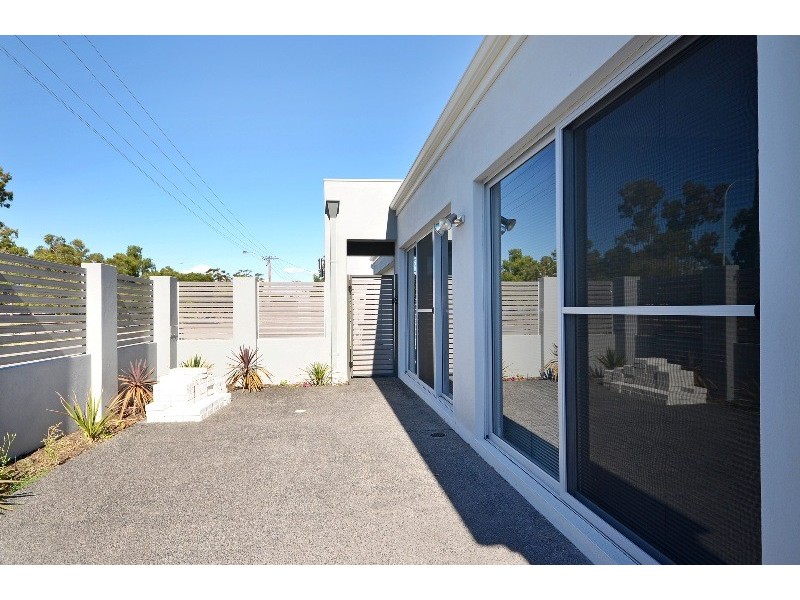 10 Mercer Way, Balga WA 6061