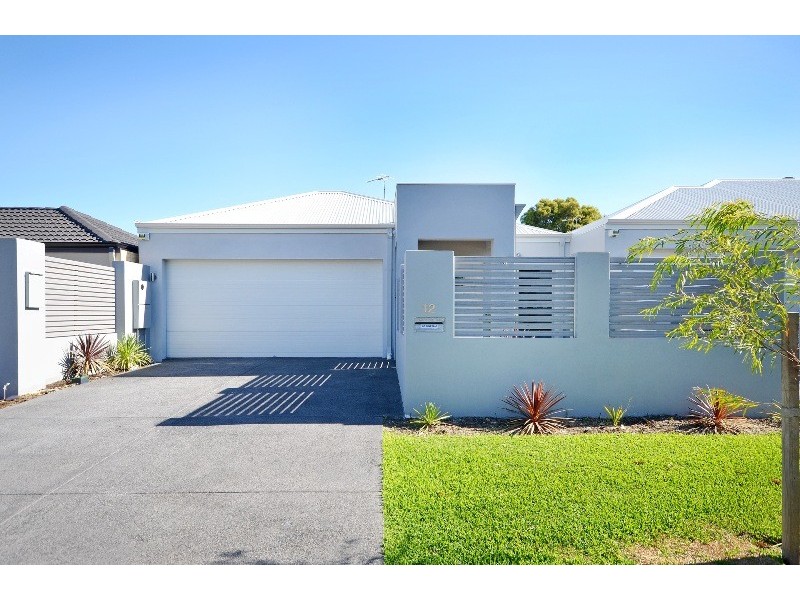 12 Mercer Way, Balga WA 6061