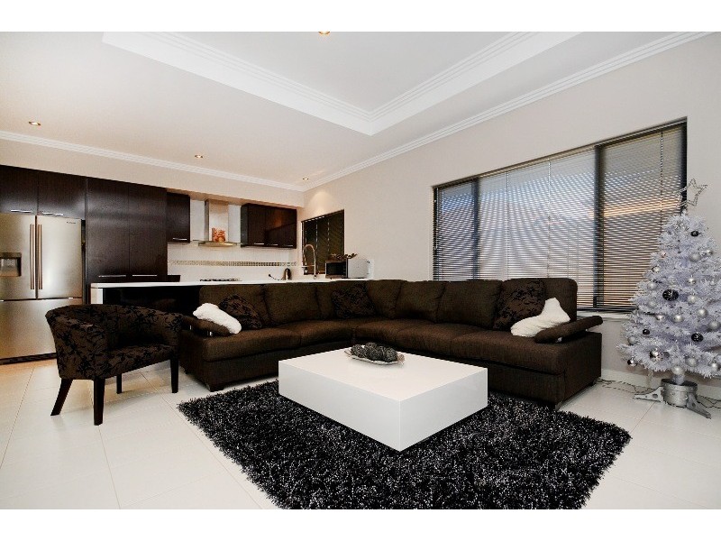 12 Mercer Way, Balga WA 6061