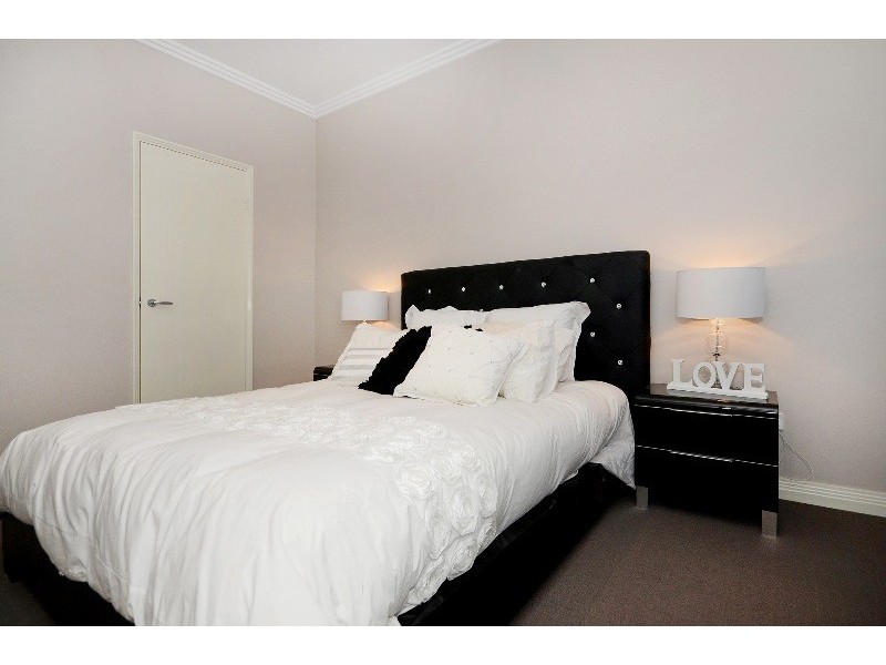 12 Mercer Way, Balga WA 6061