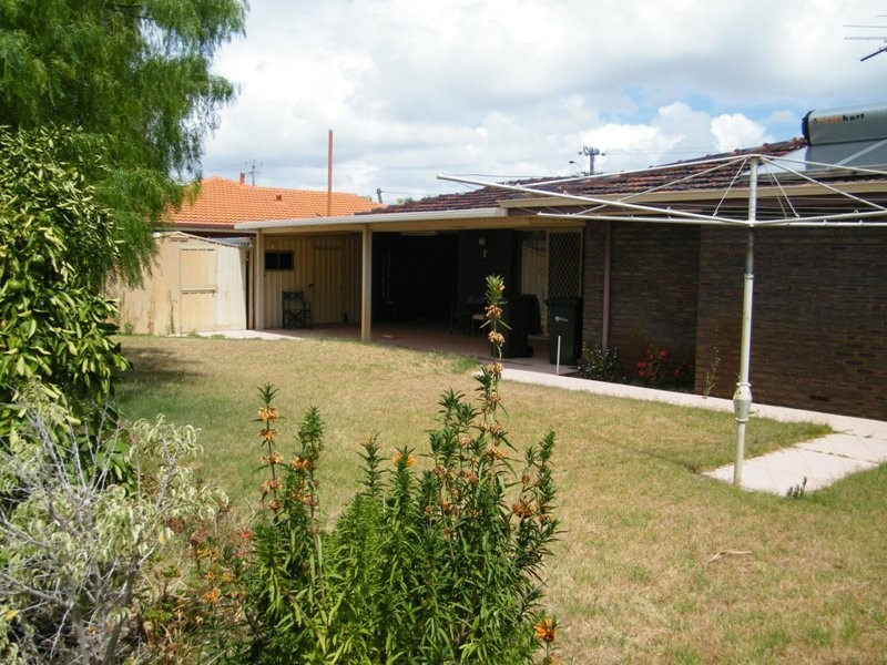 33  Garnkirk Road, Greenwood WA 6024