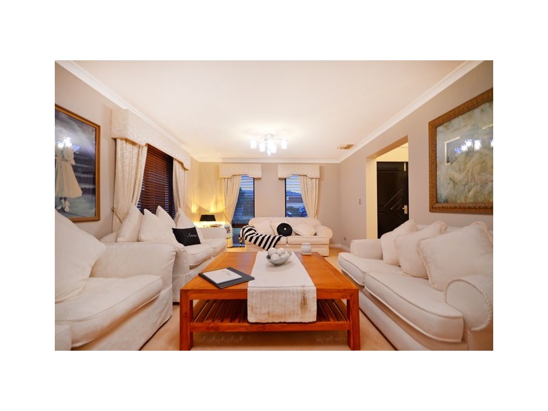 15 Sumba Turn, Mindarie WA 6030