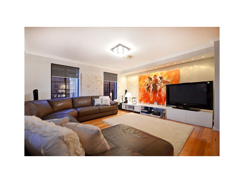 15 Sumba Turn, Mindarie WA 6030