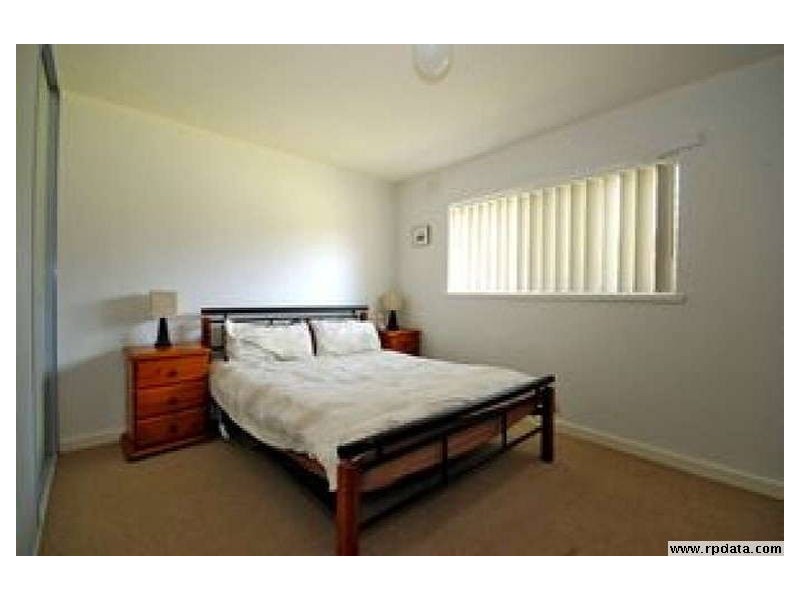 4/48 Connell Way, Girrawheen WA 6064