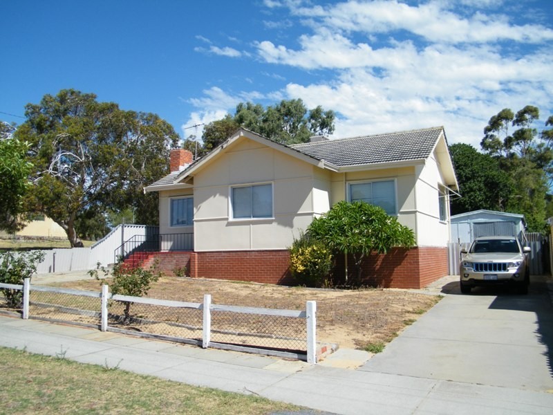 21 Escot Road, Innaloo WA 6018