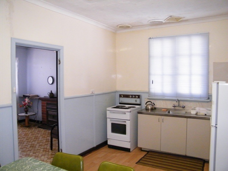 21 Escot Road, Innaloo WA 6018