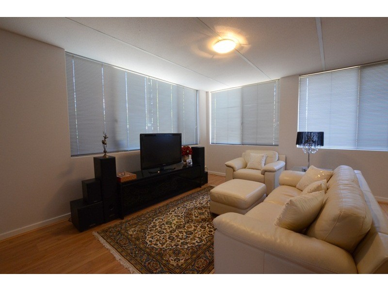 374 Warwick Road, Warwick WA 6024