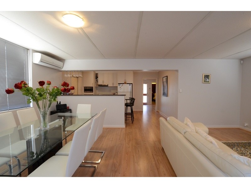 374 Warwick Road, Warwick WA 6024