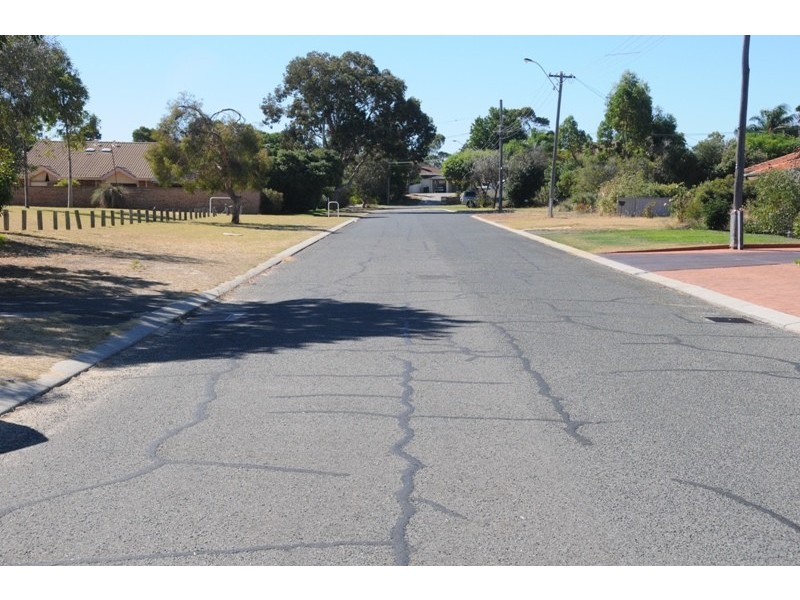 78 Hillwood Avenue, Warwick WA 6024