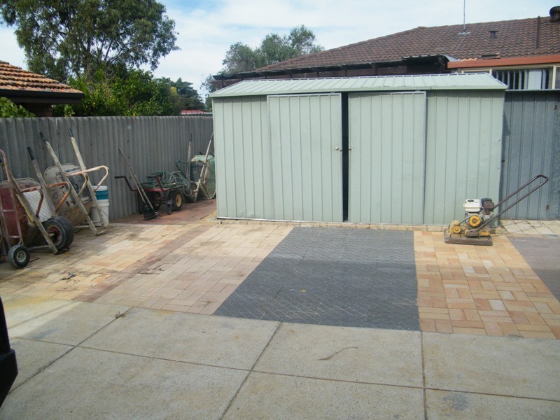 1 Griffith Way, Thornlie WA 6108