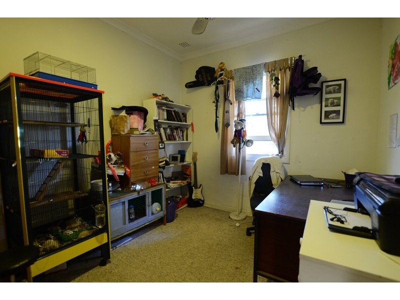 68 Eastdene Circle, Nollamara WA 6061